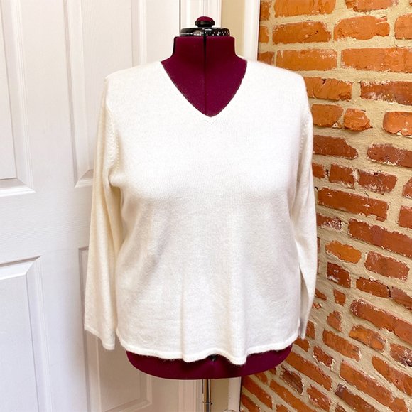 NWT Style & Co Angora Sweater w/ Detachable Scarf - Picture 3 of 5